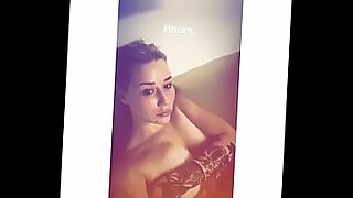Iggy Azalea viene scopata duramente in un video hot.