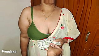 hot pakistani rabia suking movei