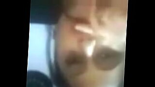 Dzika jazda Sobii z pożądliwymi kochankami w gorącym pakistańskim filmie.