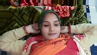 desi beautiful maid boob press over saree and blouse