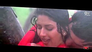 madhuri dixit sexy video hd2