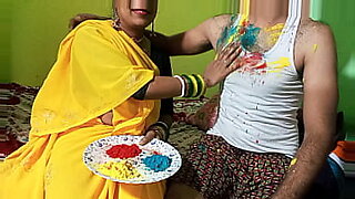 Femme indienne fait plaisir à son sasural