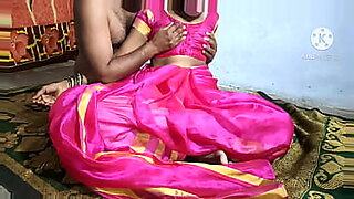 XXX Ahmedabad Gujarati HD video với những cảnh nóng bỏng.