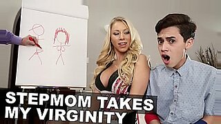 hot sex a mom orgasm