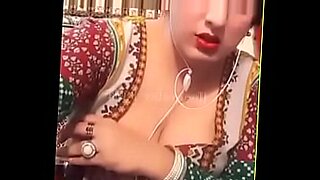 포스트-코이투스 비디오에서 뜨거운 파키스탄 커플들