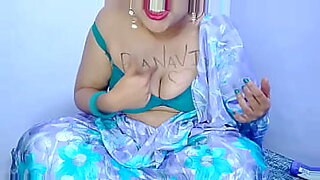 mommy is fucking while her daughter watching na fuck my mommy and me