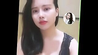 ibu menyusui anak ya indo