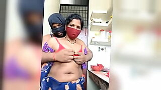 गर्म बांग्लादेशी वीडियो के साथ गर्म कार्रवाई