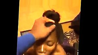 thick assed black tranny gets her monster cock tugged cummy