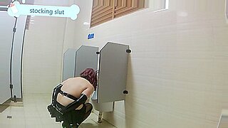 indian hostel girl hidden cam in toilet