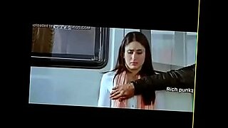 Kareena Kapoorの官能的なシシーパフォーマンス