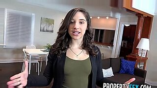 big ass latina real estate agent tricked into amateur sex video