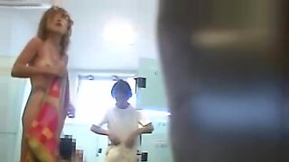 hot sex in bathroom son and mom