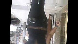 black hijaab muslim girl porn rubbing in bus veb cam