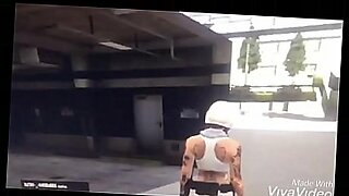 Inspirowane GTA sceny hardcore z wyraźną treścią.